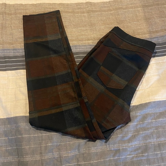 SANCTUARY Plaid pull on straight leg pants in Excellent condition - Picture 2 of 10